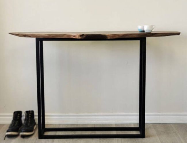 Live Edge Console Table – Rustic Black